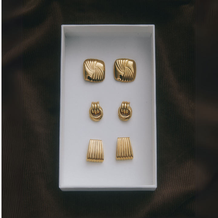Ribbed Earrings