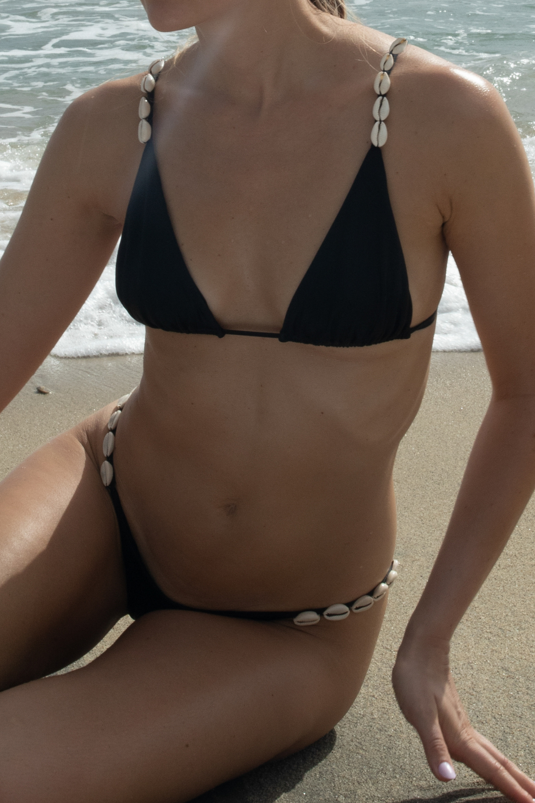 Cowries Bikini in Black