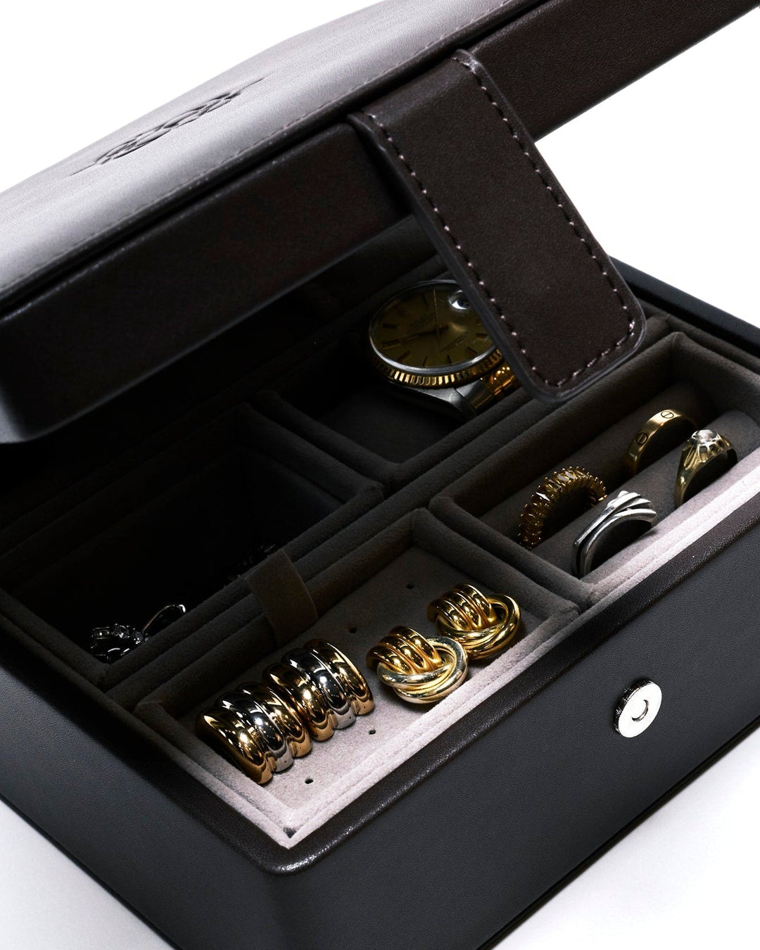 Capsule Case