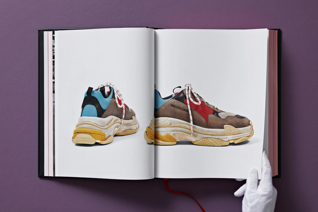 Shoes A-Z. Manolo Blahník Edition