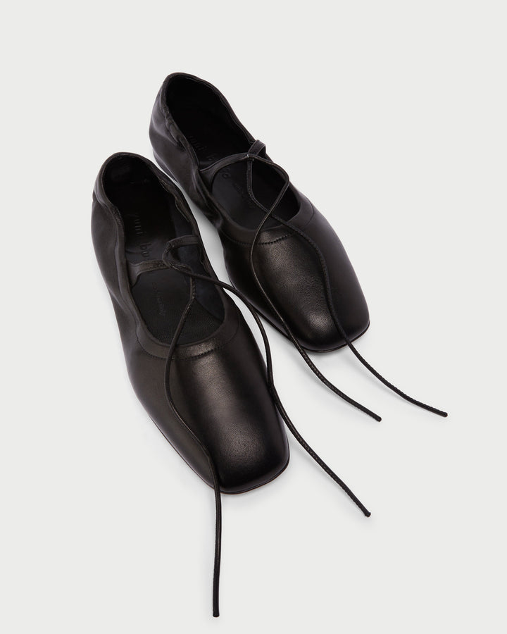 Lola Mary Jane Flat Black