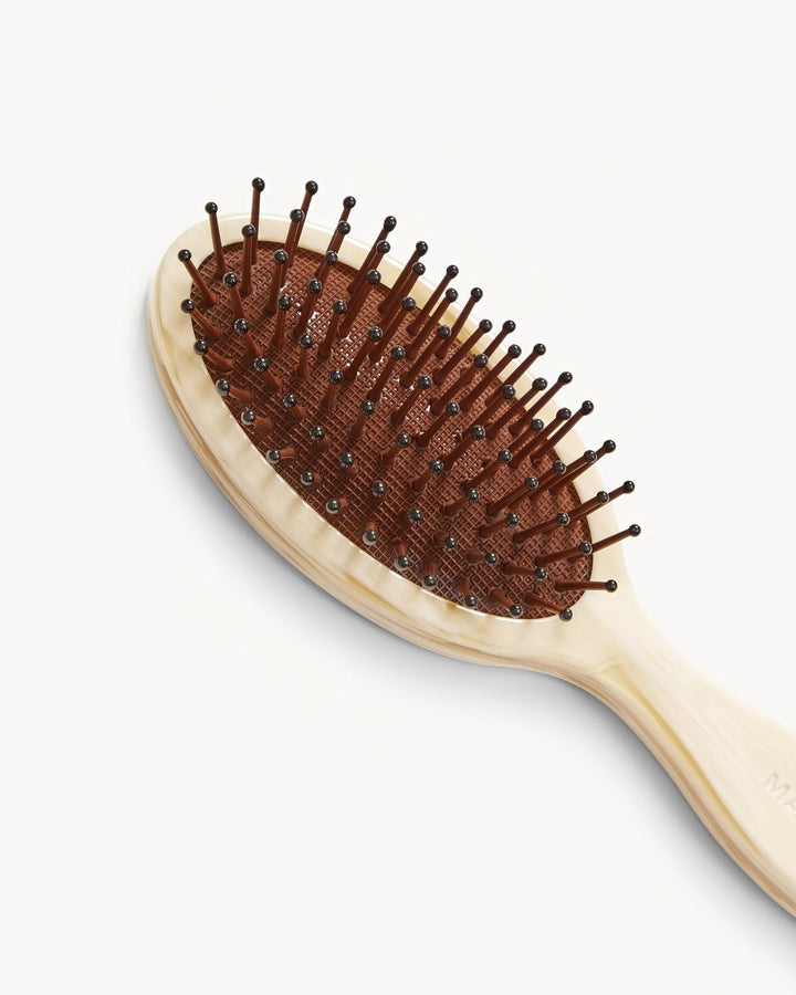 Travel Detangling Hair Brush Alabaster