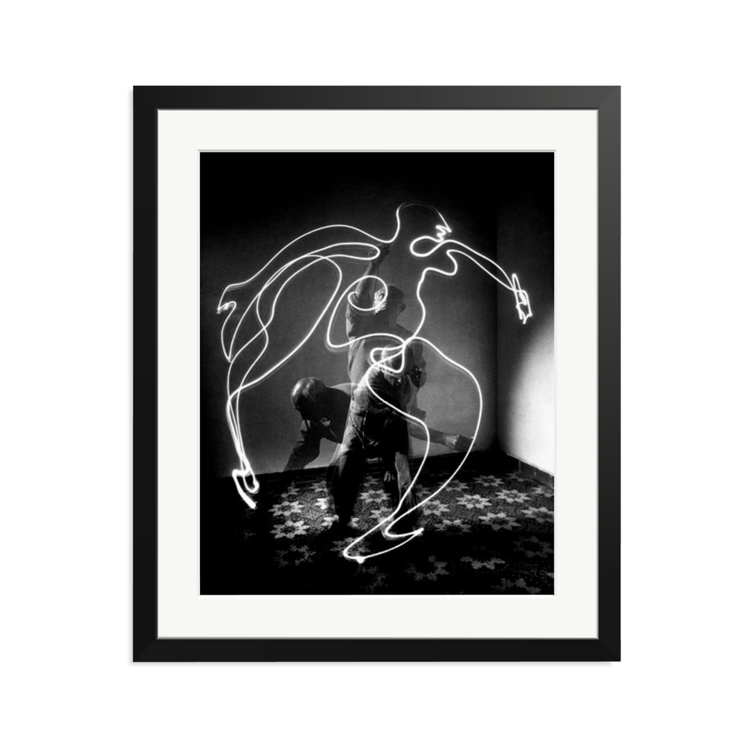 Picasso, Light Painting Multiple Exposure