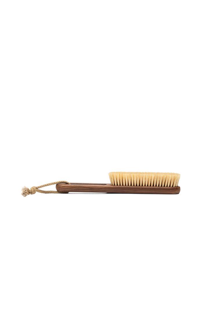 Clothing brush
