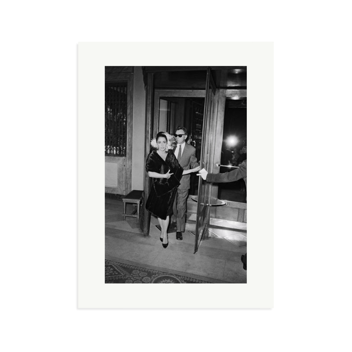 Taylor and Burton, Paris, 1964