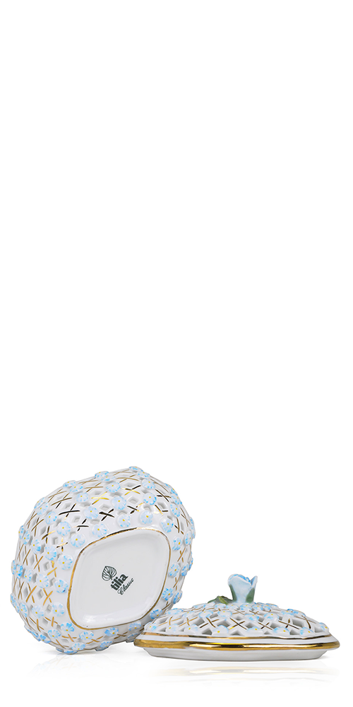Porcelain Floral Lattice Jar